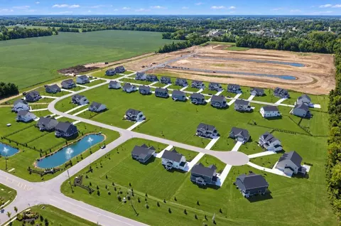 View/Area - 8887 Orchard Garden Dr, Centerville, OH 45458 photo 1 of 2