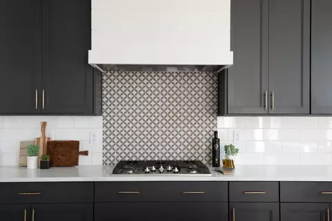 Kitchen - 600 S 250 E, Hyde Park, UT 84318 photo 8 of 14