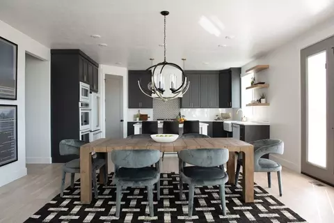 Dining - 600 S 250 E, Hyde Park, UT 84318 photo 5 of 6