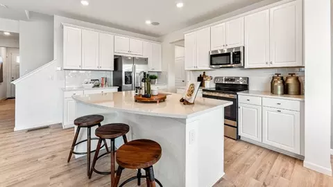 Kitchen - 3402 N Buchanan Way, Aurora, CO 80019 photo 3 of 6