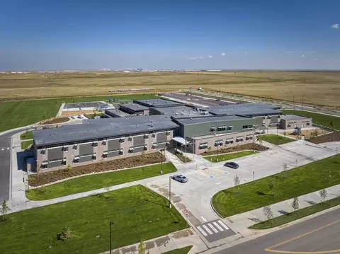 View/Area - 3402 N Buchanan Way, Aurora, CO 80019 photo 7 of 12