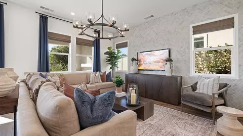 Living - 728 Ledgestone Dr, Santa Paula, CA 93060 photo 2 of 4