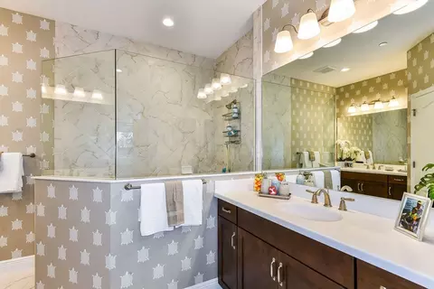 Bath - 20145 Fieldcrest Ter, Estero, FL 33928 photo 2 of 2
