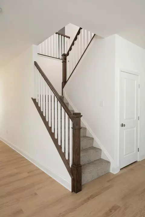 Entry Way - 333 Amber Dr, Lititz, PA 17543 photo 2 of 5
