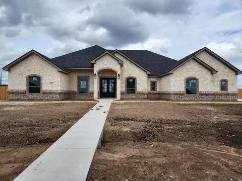 305 Rodeo, Salado, TX 76571