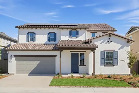 6362 Benchmark Dr, Roseville, CA 95747