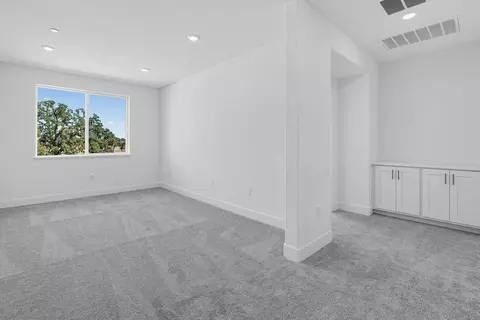 Bedroom - 6362 Benchmark Dr, Roseville, CA 95747 photo 5 of 20