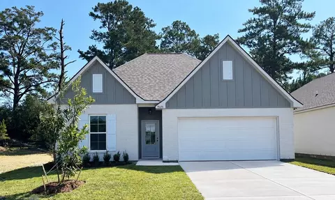 71275 Porter Dr, Abita Springs, LA 70420