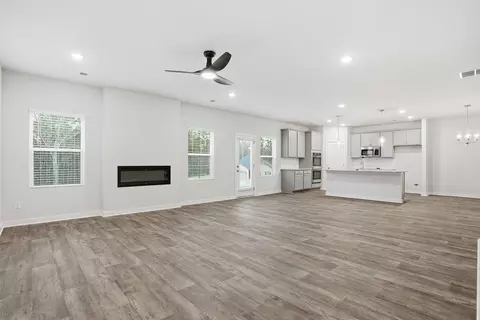 Living - 94 Jacoby Dr, Fairburn, GA 30213 photo 1 of 1