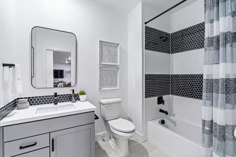 Bath - 6419 Juniper Dr, Thornton, CO 80602 photo 2 of 2