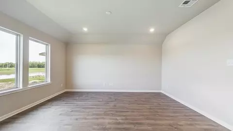 Living - 111 Cruz Dr, Sunset, LA 70584 photo 4 of 6