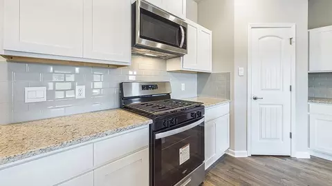 Kitchen - 111 Cruz Dr, Sunset, LA 70584 photo 2 of 9