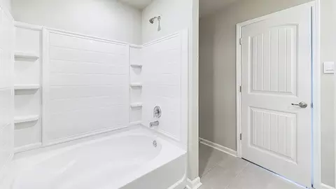 Bath - 111 Cruz Dr, Sunset, LA 70584 photo 5 of 8