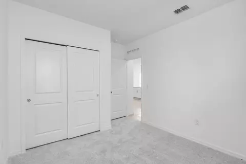 Bedroom - 13509 Camelot Ct, Parrish, FL 34219 photo 2 of 21