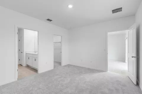 Bedroom - 13509 Camelot Ct, Parrish, FL 34219 photo 6 of 21