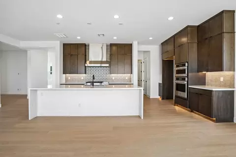 Kitchen - 10454 E Unity Ave, Mesa, AZ 85212 photo 1 of 2