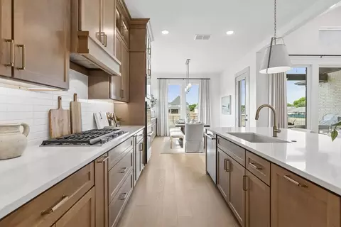 Kitchen - 1612 Trinity Dr, Benbrook, TX 76132 photo 5 of 7