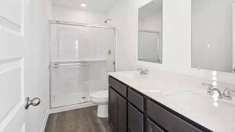 Bath - 1303 Foxglove Dr, Bartlett, IL 60103 photo 1 of 6