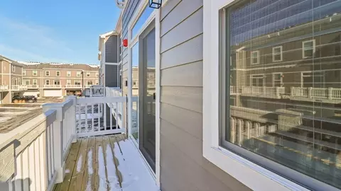Exterior - 1303 Foxglove Dr, Bartlett, IL 60103 photo 2 of 9