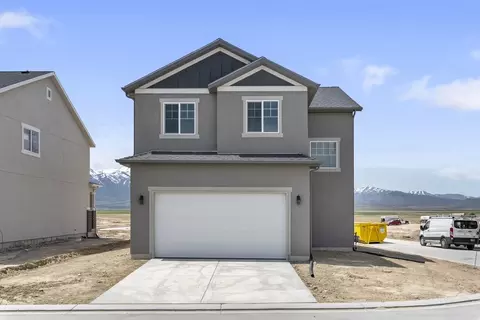 Exterior - 6417 Vernon Dr, Eagle Mountain, UT 84005 photo 5 of 11