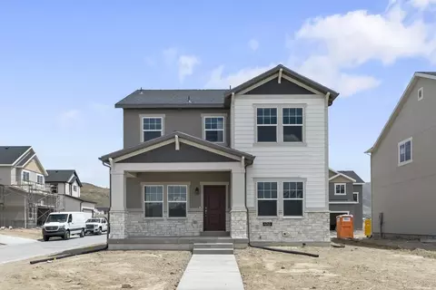 Exterior - 6417 Vernon Dr, Eagle Mountain, UT 84005 photo 2 of 11