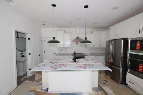 Kitchen - 717 Iron Forge Rd UNIT A, Frederick, MD 21702 photo 2 of 5