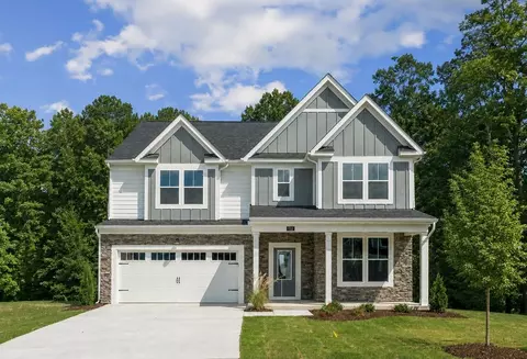 Exterior - 100 Masters Ln, Williamsburg, VA 23185 photo 5 of 10