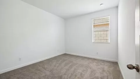Bedroom - 2619 W Sentiero Ave, Apache Junction, AZ 85120 photo 7 of 17