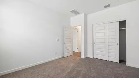 Bedroom - 2619 W Sentiero Ave, Apache Junction, AZ 85120 photo 8 of 17