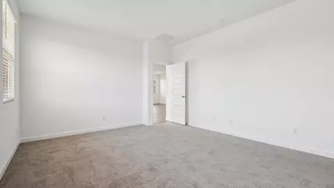 Bedroom - 2619 W Sentiero Ave, Apache Junction, AZ 85120 photo 1 of 17