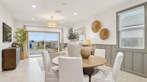 Dining - 2619 W Sentiero Ave, Apache Junction, AZ 85120 photo 2 of 4
