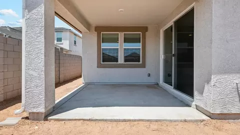 Exterior - 2619 W Sentiero Ave, Apache Junction, AZ 85120 photo 3 of 14