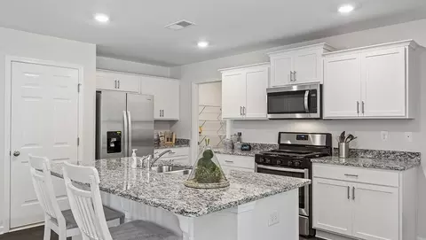 4 Oak Edge Ln, Greer, SC 29651 photo 10