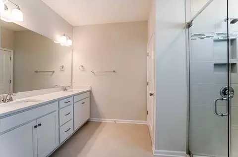 Bath - 3815 Secrest Shortcut Rd, Monroe, NC 28110 photo 1 of 6