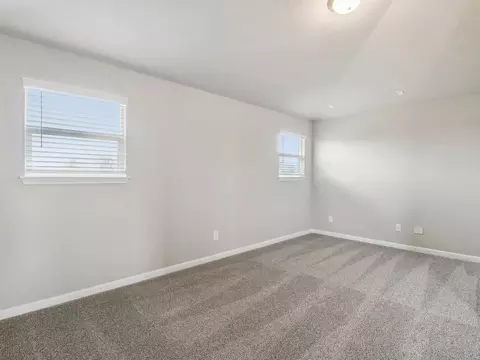 6535 Queen Carol, San Antonio, TX 78239