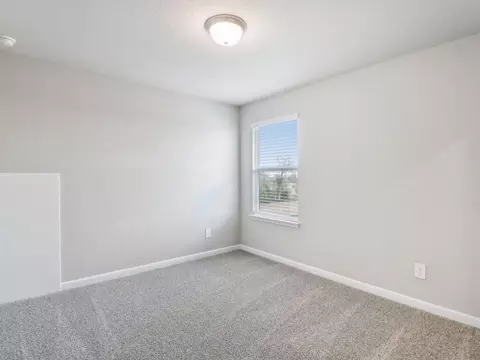 6535 Queen Carol, San Antonio, TX 78239