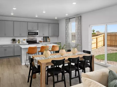 6691 Roundtail Way, Colorado Springs, CO 80925