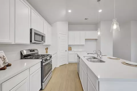 Kitchen - 8024 Butterfield Dr, Sanger, TX 76266 photo 1 of 4