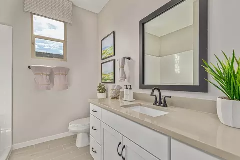 Bath - 7670 E 35th St, Yuma, AZ 85365 photo 4 of 7