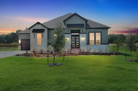 205 Three Rivers Rd, Florence, TX 76527