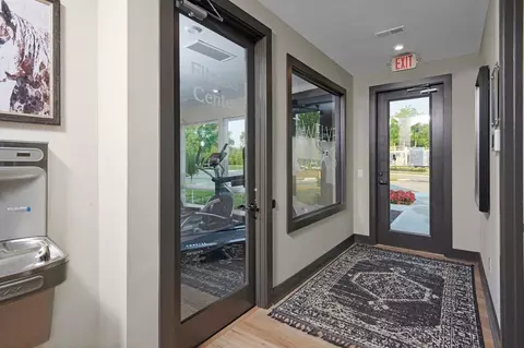 Entry Way - 481 Tradition Rdg, Cincinnati, OH 45245 photo 2 of 9