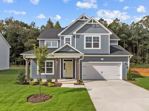 Exterior - 214 Forest Valley Dr, Spring Lake, NC 28390 photo 2 of 11