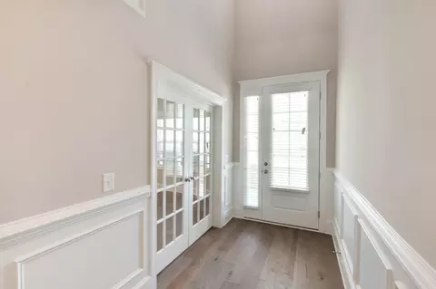 Entry Way - 214 Forest Valley Dr, Spring Lake, NC 28390 photo 1 of 4