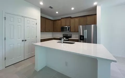Kitchen - 2158 Town Pasture Dr, Eustis, FL 32726 photo 1 of 1