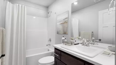 Bath - 63300 NE Peale St, Bend, OR 97701 photo 2 of 2