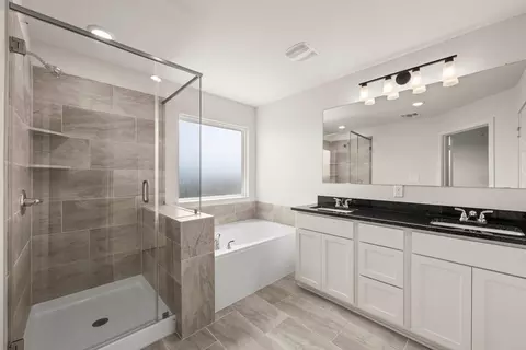 Bath - 247 Gus Loop, Georgetown, TX 78626 photo 1 of 7