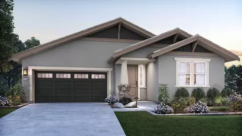 2071 Red Oak Dr, Hollister, CA 95023