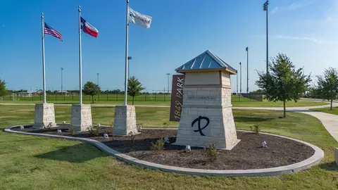 17001 Loch Rd, Pflugerville, TX 78660