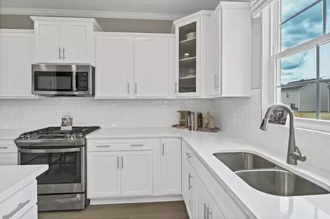 Kitchen - 3815 Secrest Shortcut Rd, Monroe, NC 28110 photo 3 of 13