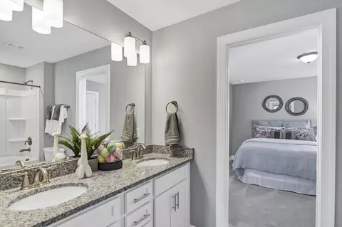 Bath - 3815 Secrest Shortcut Rd, Monroe, NC 28110 photo 6 of 10